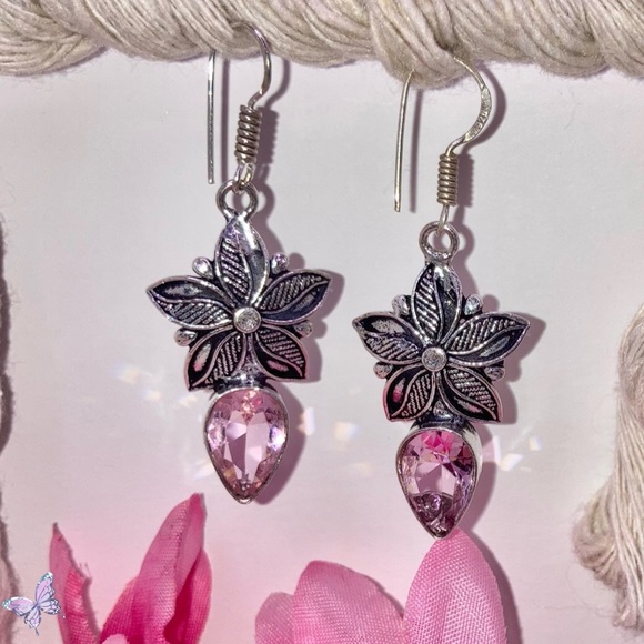 Pretty Pink Kunzite Gemstone Handmade Flower Earrings - Picture 3 of 4